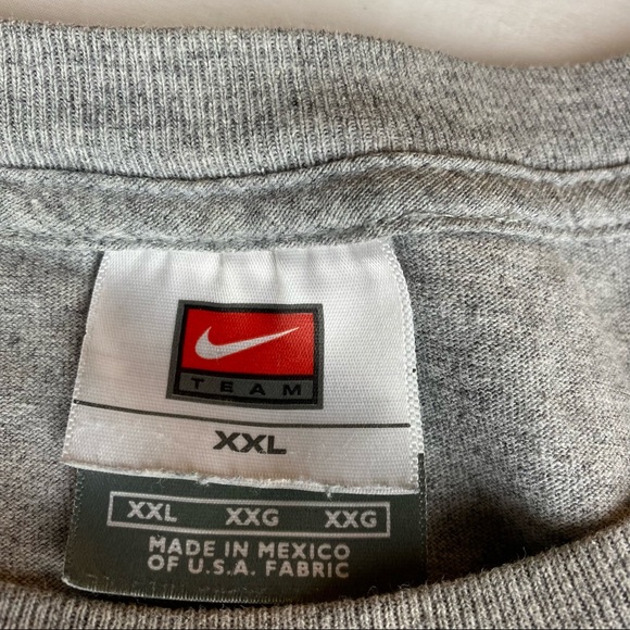 VTG Nike Team Philadelphia 76ers XXL 1977 T-Shirt - Picture 7 of 12